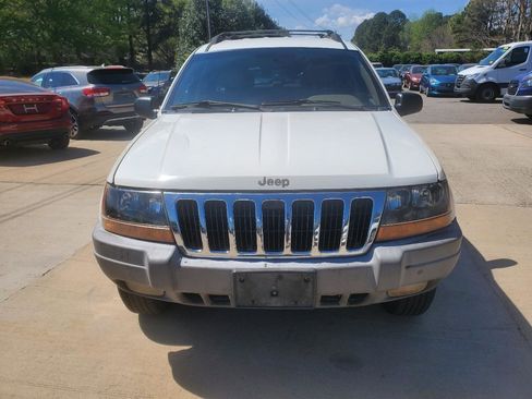 Used 2000 Jeep Grand Cherokee Laredo image 2