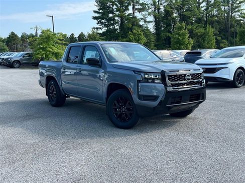 New 2026 Nissan Frontier SV image 2