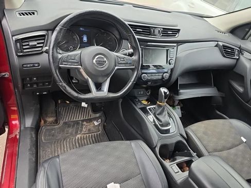 Used 2022 Nissan Rogue Sport SV w/ Technology Package AWD/4WD image 6