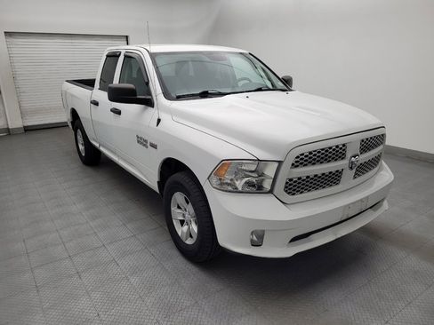 Used 2017 RAM 1500 Express AWD/4WD image 13