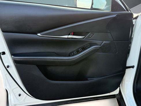 Used 2025 MAZDA CX-30 AWD 2.5 S w/ Preferred Package image 22