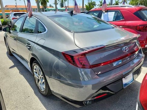 Certified 2023 Hyundai Sonata SEL FWD image 4