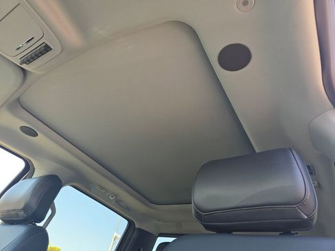 New 2025 Ford F350 Lariat w/ Lariat Ultimate Package image 8