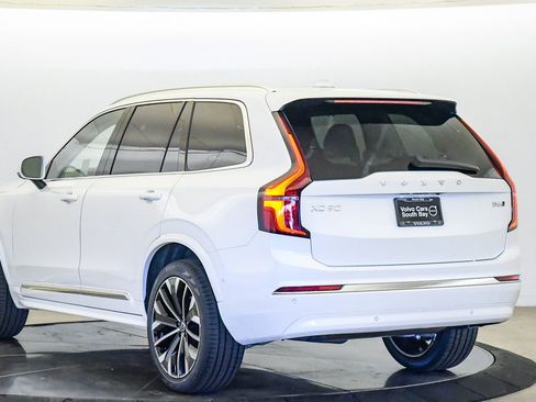 New 2026 Volvo XC90 B6 Ultra w/ Protection Package AWD/4WD image 2