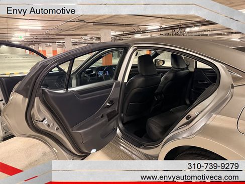 Used 2019 Lexus ES 350 w/ Accessory Package 2 image 14