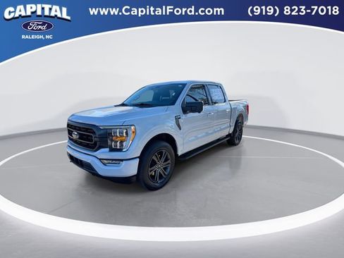 Certified 2022 Ford F150 XLT w/ Equipment Group 302A High image 4