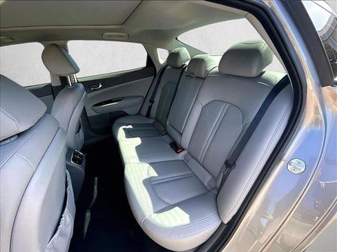 Used 2018 Kia Optima EX w/ Premium Package FWD image 25