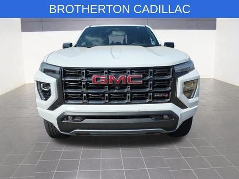 Used 2024 GMC Canyon AT4 w/ AT4 Premium Package AWD/4WD image 2