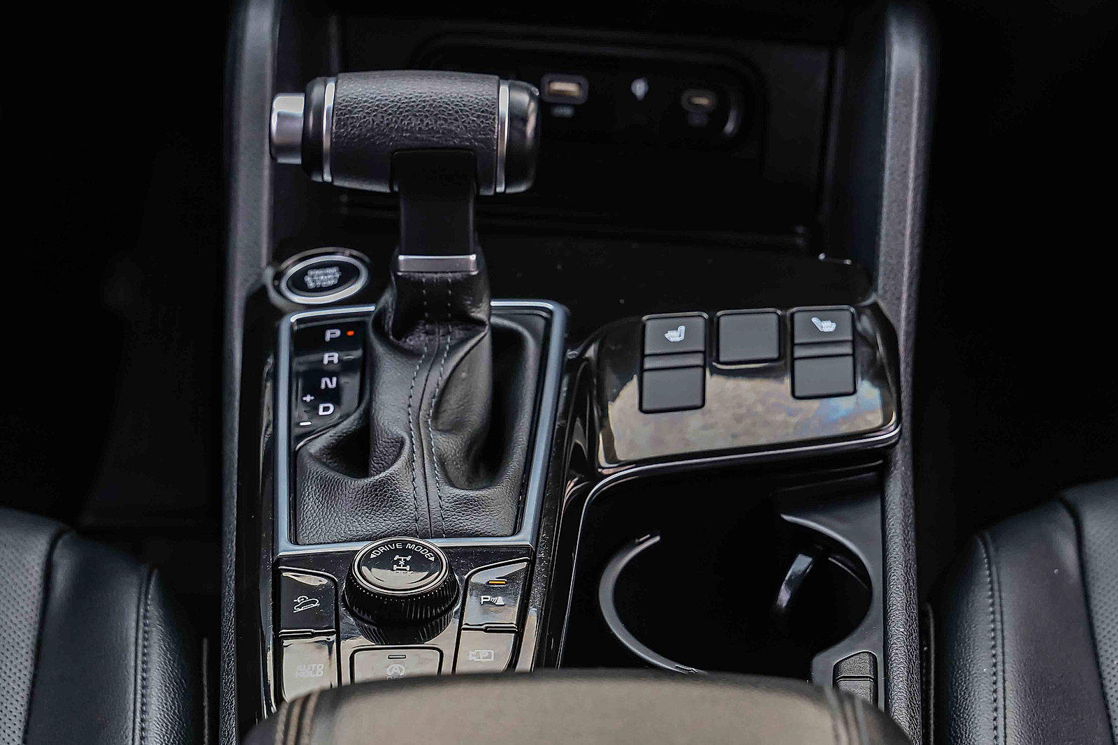 Certified 2024 Kia Sportage EX AWD/4WD image 13