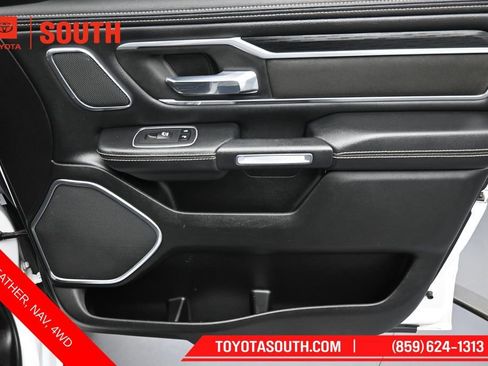 Used 2023 RAM 1500 Laramie AWD/4WD image 29