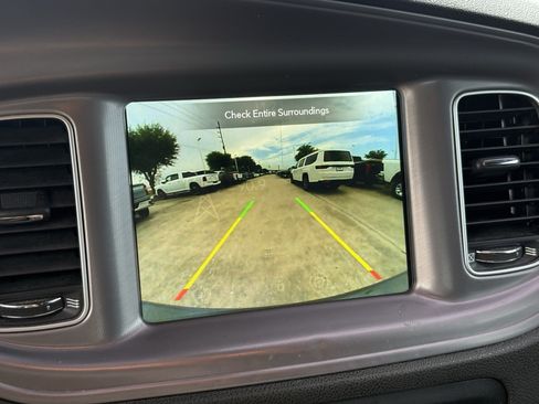 Used 2023 Dodge Charger SXT RWD image 21