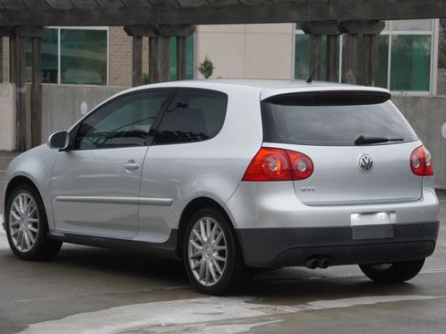 Used 2007 Volkswagen GTI 2.0T 2-Door image 8