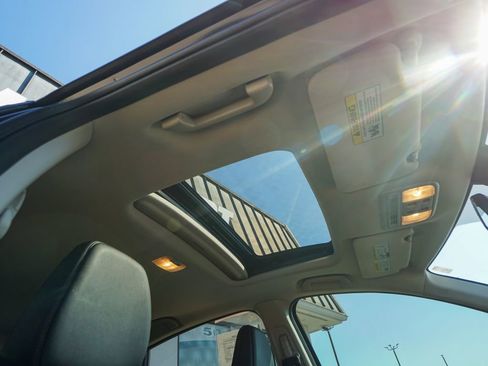 Used 2022 Honda HR-V EX-L image 26