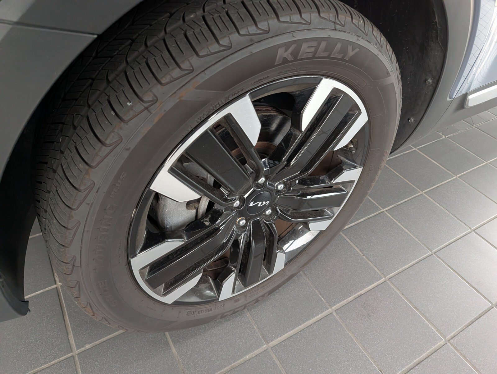 Used 2023 Kia Telluride SX Prestige AWD/4WD image 5