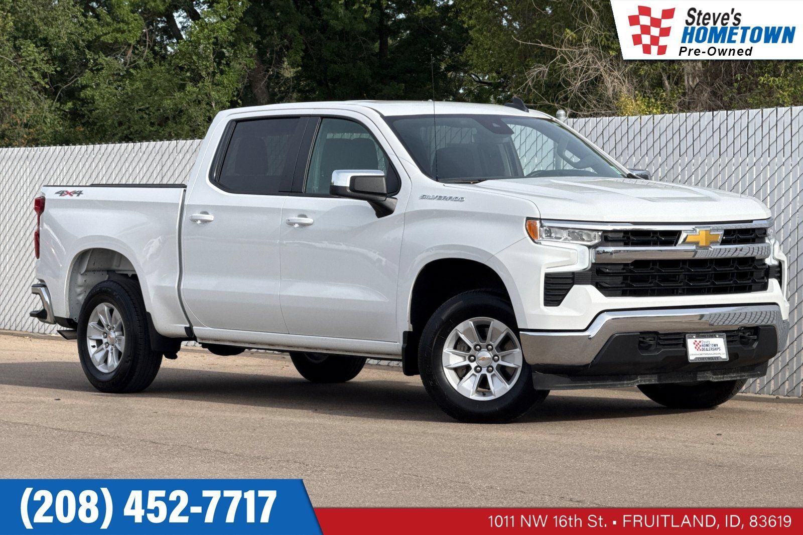 Used 2025 Chevrolet Silverado 1500 LT AWD/4WD image 1
