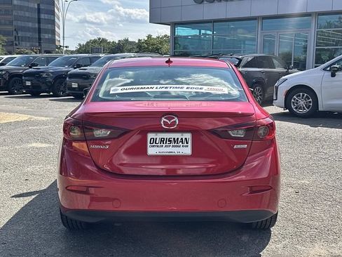 Used 2018 MAZDA MAZDA3 Touring FWD image 4