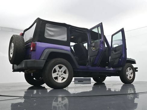 Used 2018 Jeep Wrangler Unlimited Sport S AWD/4WD image 29