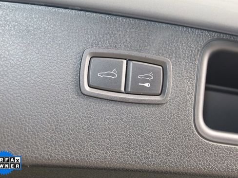 Used 2022 Porsche Macan image 59