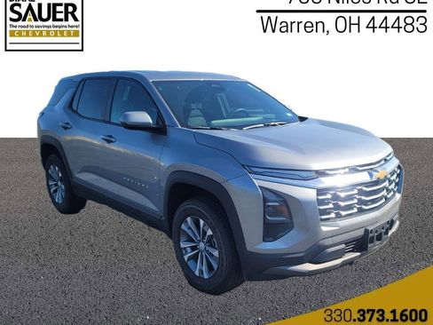 Used 2026 Chevrolet Equinox LT FWD image 1