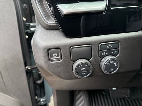 New 2026 Chevrolet Silverado 1500 LT image 30