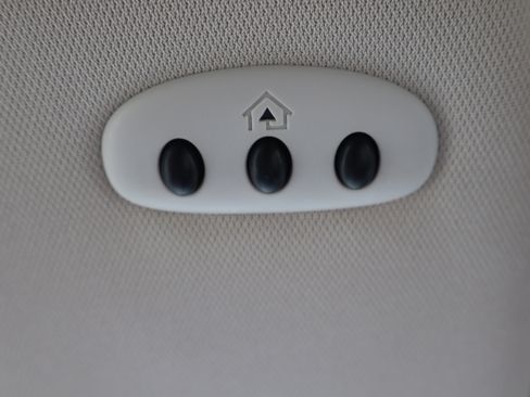 Used 2023 Ford Edge Titanium w/ Equipment Group 301A image 27