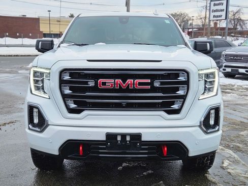 Used 2022 GMC Sierra 1500 AT4 w/ AT4 Premium Package image 8