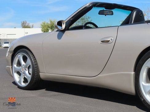 Used 2000 Porsche 911 Carrera image 21