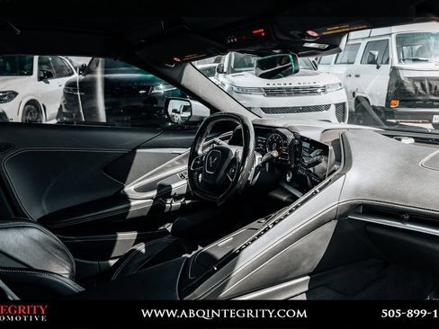 Used 2021 Chevrolet Corvette Stingray Coupe w/ 1LT RWD image 47