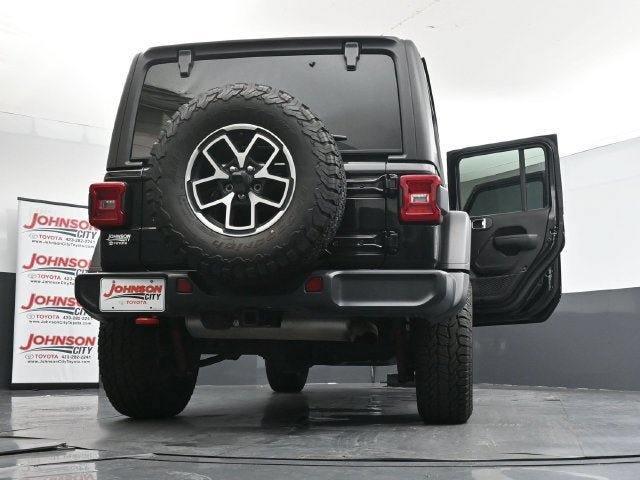 Used 2024 Jeep Wrangler Unlimited Rubicon AWD/4WD image 47