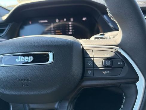 New 2026 Jeep Grand Cherokee Altitude image 26