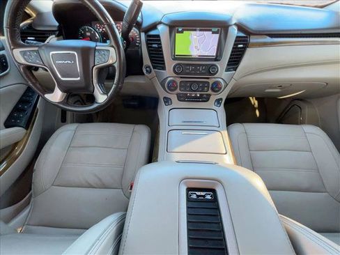 Used 2017 GMC Yukon Denali w/ Open Road Package image 18