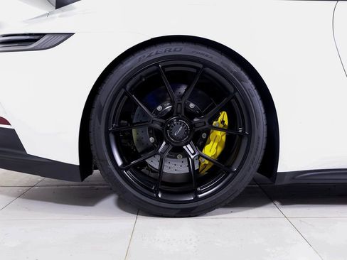 Certified 2022 Porsche 911 GT3 image 26