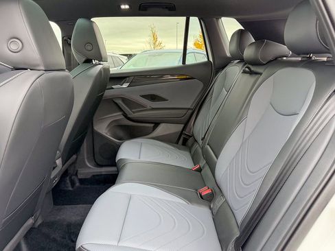 New 2026 Volkswagen Tiguan SE R-Line image 22