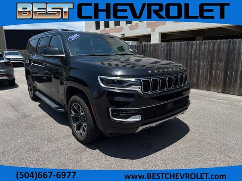 Used 2024 Jeep Wagoneer L Series III w/ Flexible Seating Group AWD/4WD image 1