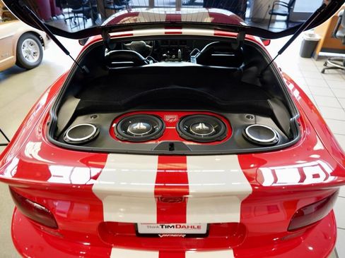 Used 2002 Dodge Viper GTS RWD image 9