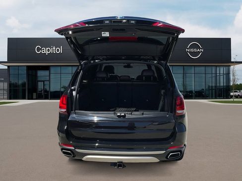 Used 2017 BMW X5 xDrive40e image 9