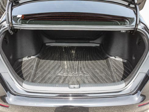 Used 2024 Honda Accord LX image 27