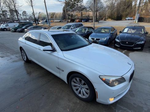 Used 2009 BMW 750Li image 15