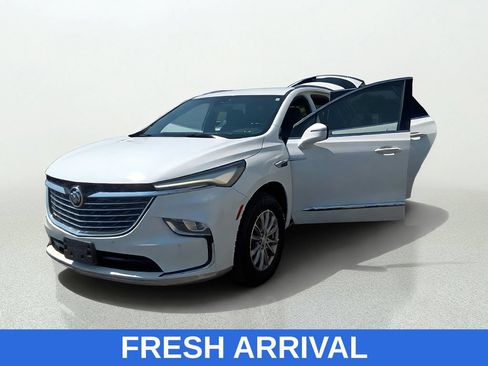 Used 2022 Buick Enclave Essence FWD image 11