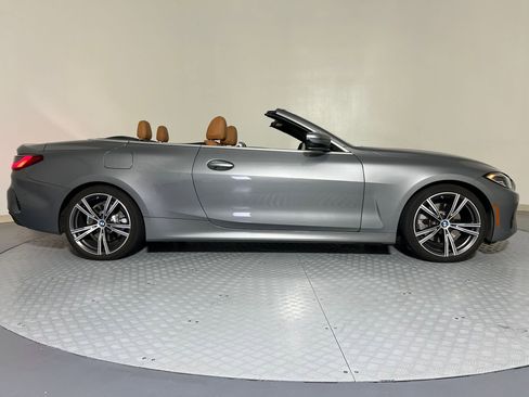 Certified 2023 BMW 430i Convertible w/ Premium Package image 8