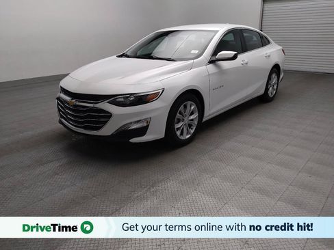 Used 2025 Chevrolet Malibu LT FWD image 1