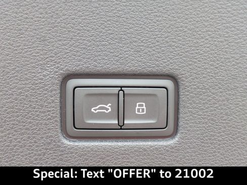 Used 2024 Audi RS Q8 image 14