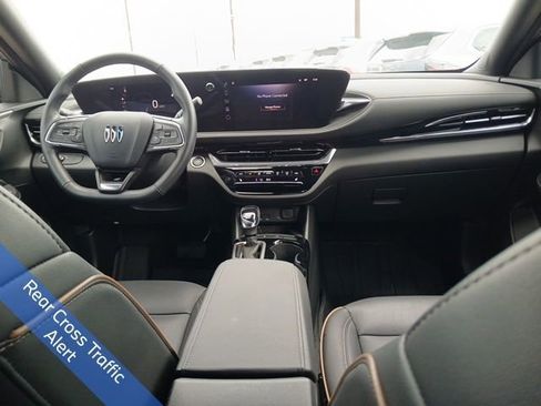 Used 2025 Buick Envista Avenir FWD image 12