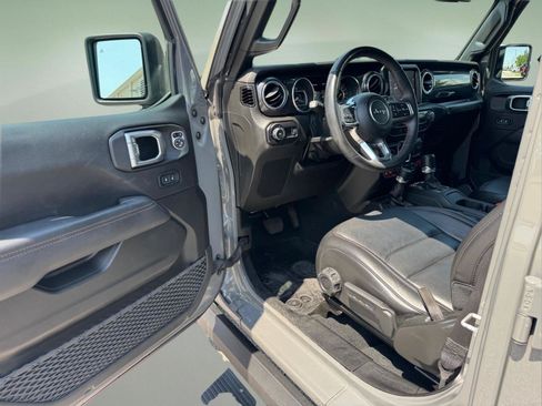Used 2023 Jeep Wrangler Unlimited Rubicon 392 w/ Trailer Tow Package AWD/4WD image 19