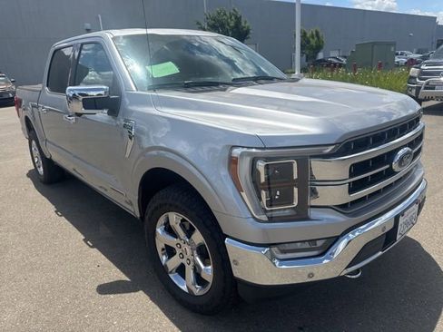 Used 2021 Ford F150 Lariat w/ Equipment Group 502A High AWD/4WD image 5