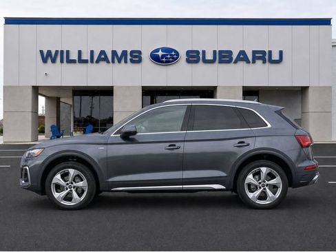 Used 2024 Audi Q5 2.0T Premium Plus w/ Premium Plus Package AWD/4WD image 7