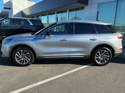 Certified 2022 Lincoln Corsair AWD w/ Equipment Group 101A image 2