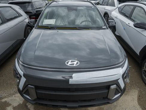New 2026 Hyundai Kona SEL Sport image 2