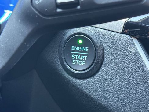 Used 2021 Ford Escape SEL w/ Technology Package FWD image 23