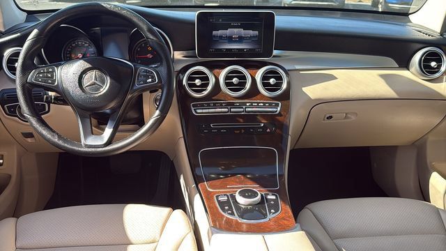 Used 2018 Mercedes-Benz GLC 300 image 29